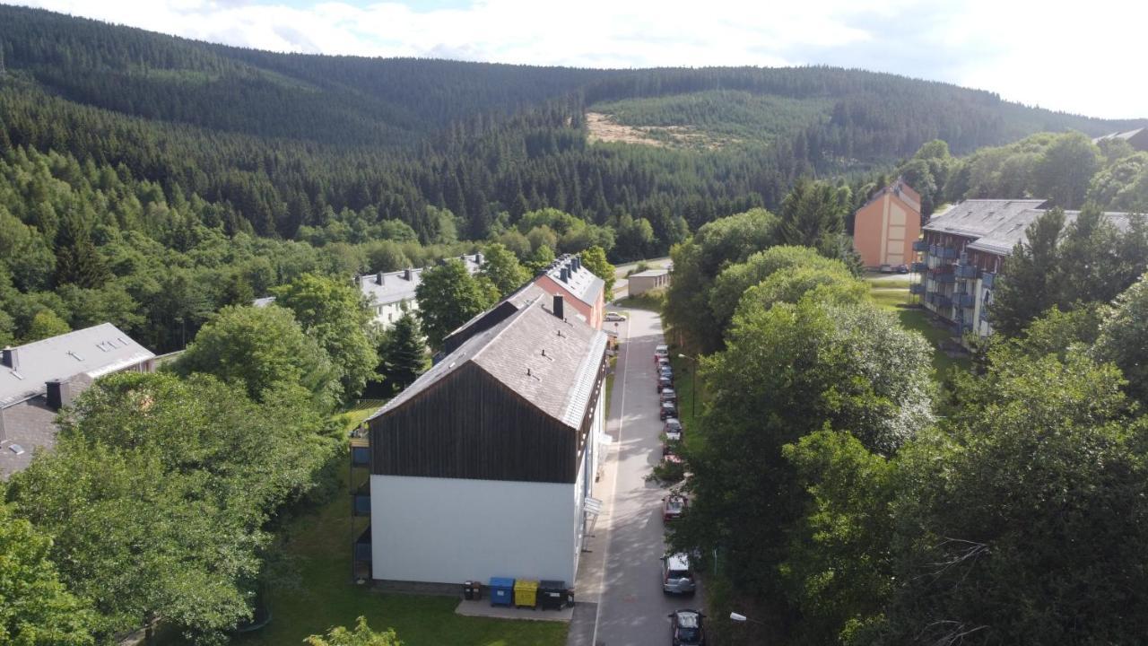 Ferienwohnungen Zauberberg, Schneehase & Glitzerhirsch Обервиезентал Екстериор снимка